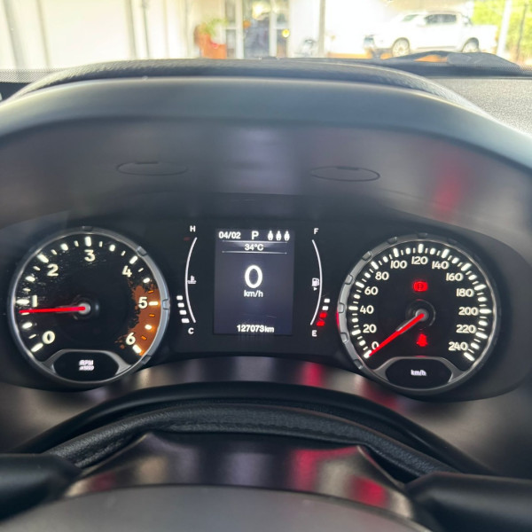 JEEP Renegade 2.0 16V 4P TURBO DIESEL SPORT 4X4 AUTOMÁTICO