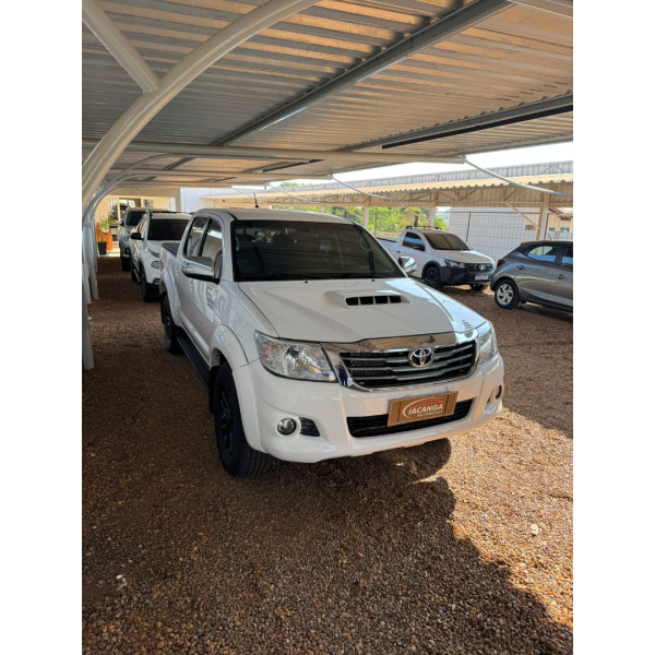 TOYOTA Hilux Caminhonete 3.0 16V 4P 4X4 SRV TURBO DIESEL CABINE DUPLA AUTOMÁTICO