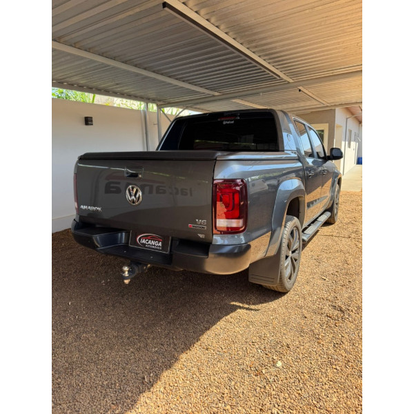 VOLKSWAGEN Amarok 3.0 V6 CABINE DUPLA HIGHLINE EXTREME 4X4 TURBO INTERCOOLER AUTOMÁTICO