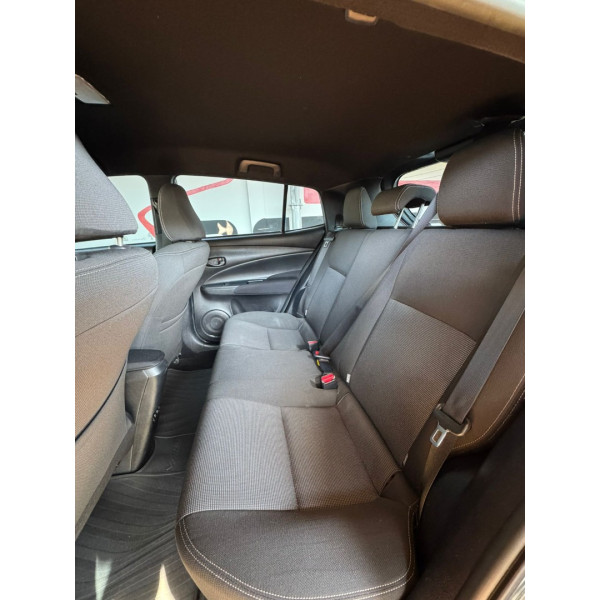 TOYOTA Yaris Hatch 1.5 16V 4P FLEX XL MULTIDRIVE AUTOMÁTICO CVT