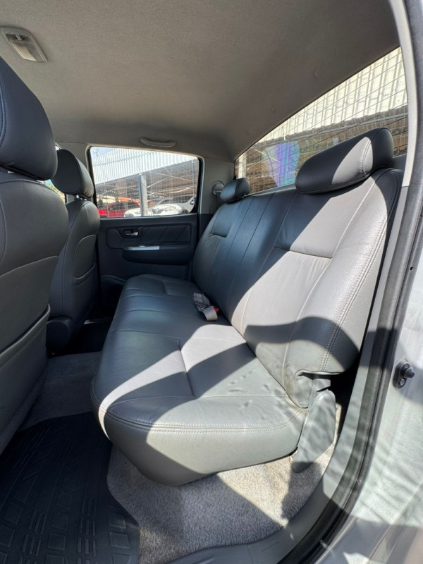 TOYOTA Hilux Caminhonete 3.0 16V 4P 4X4 SRV TURBO DIESEL