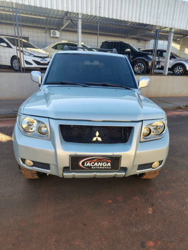 Pajero TR4 2.0 16V 4P 4X4 AUTOMÁTICO