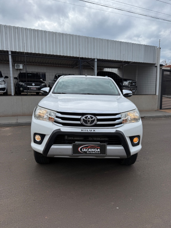 TOYOTA Hilux Caminhonete 2.8 16V SRV 4X4 DIESEL CABINE DUPLA AUTOMÁTICO