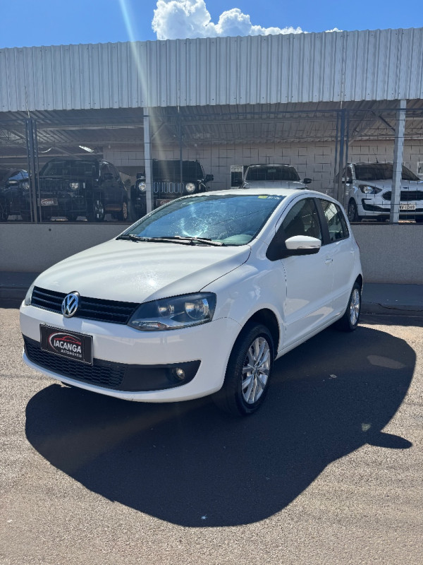 VOLKSWAGEN Fox 1.6 4P FLEX
