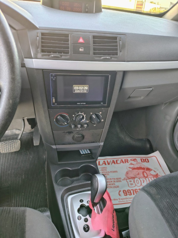 CHEVROLET Meriva 1.8 4P FLEX PREMIUM EASYTRONIC AUTOMATIZADO