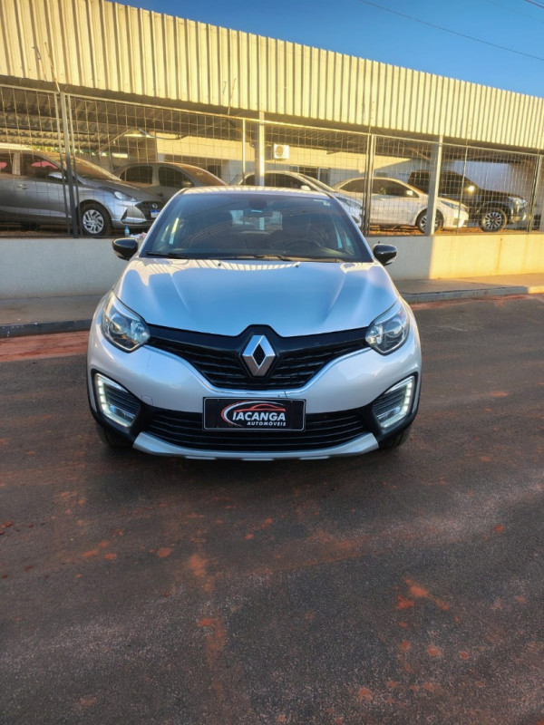 Captur 2.0 16V 4P FLEX INTENSE AUTOMÁTICO