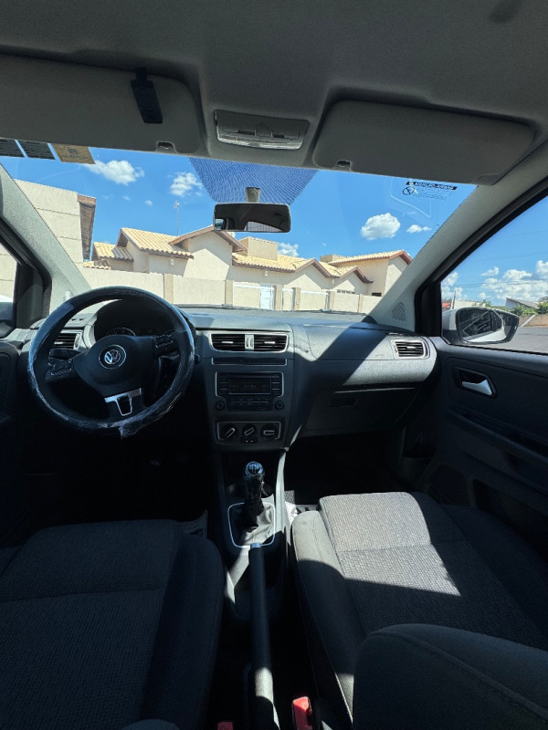 VOLKSWAGEN Fox 1.6 4P FLEX