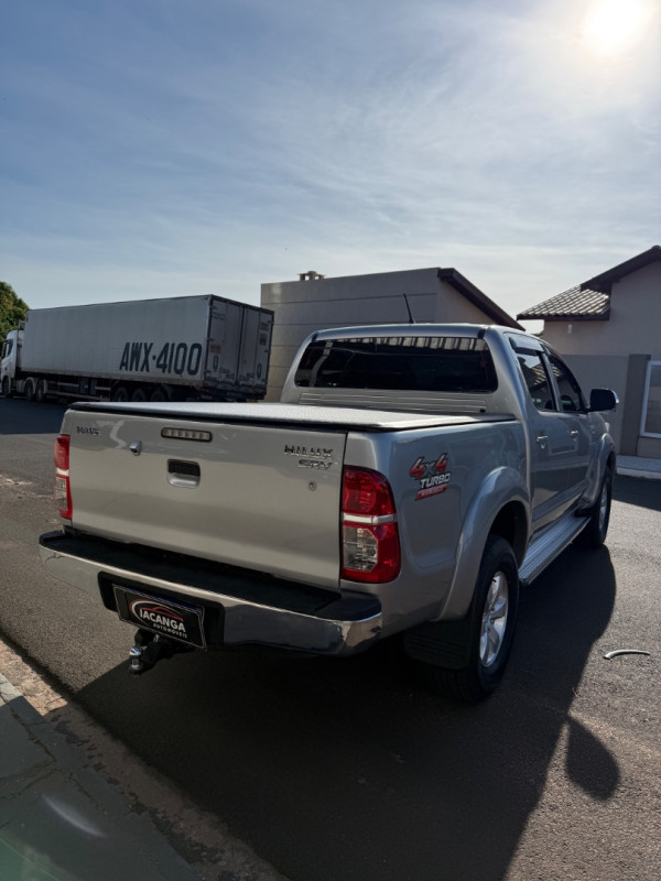 TOYOTA Hilux Caminhonete 3.0 16V 4P 4X4 SRV TURBO DIESEL