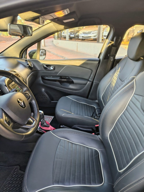 RENAULT Captur 2.0 16V 4P FLEX INTENSE AUTOMÁTICO