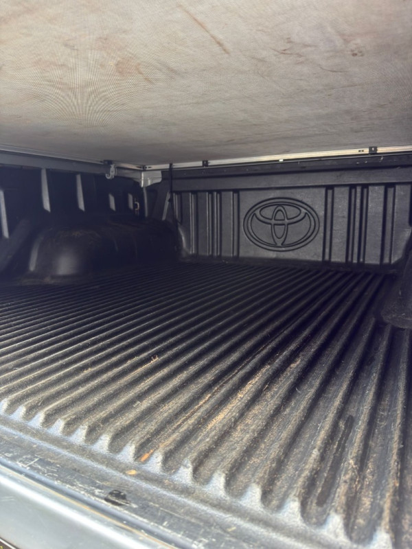 TOYOTA Hilux Caminhonete 2.7 16V 4P SRV FLEX CABINE DUPLA AUTOMÁTICO