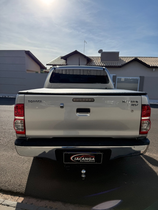 TOYOTA Hilux Caminhonete 3.0 16V 4P 4X4 SRV TURBO DIESEL