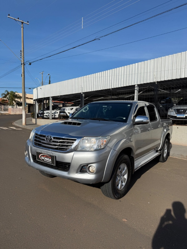 TOYOTA Hilux Caminhonete 3.0 16V 4P 4X4 SRV TURBO DIESEL