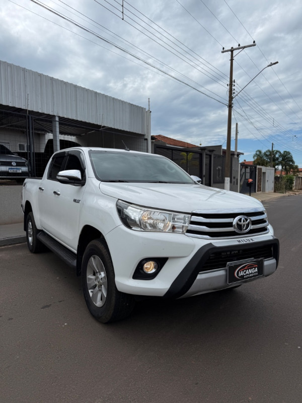 Hilux Caminhonete 2.8 16V SRV 4X4 DIESEL CABINE DUPLA AUTOMÁTICO