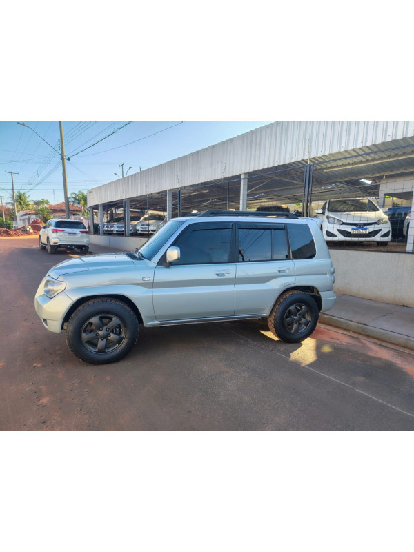 MITSUBISHI Pajero TR4 2.0 16V 4P 4X4 AUTOMÁTICO