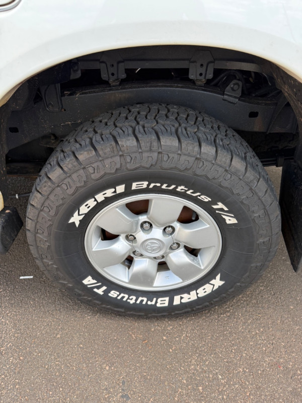 TOYOTA Hilux Caminhonete 3.0 4P 4X4 DIESEL CABINE DUPLA