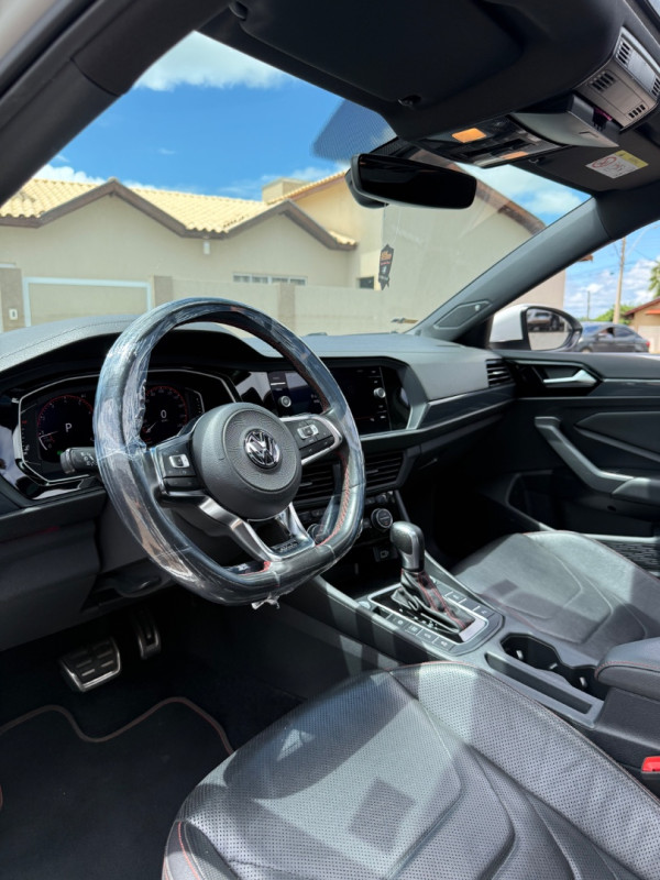 VOLKSWAGEN Jetta 2.0 4P 350 TSI GLI AUTOMÁTICO DSG