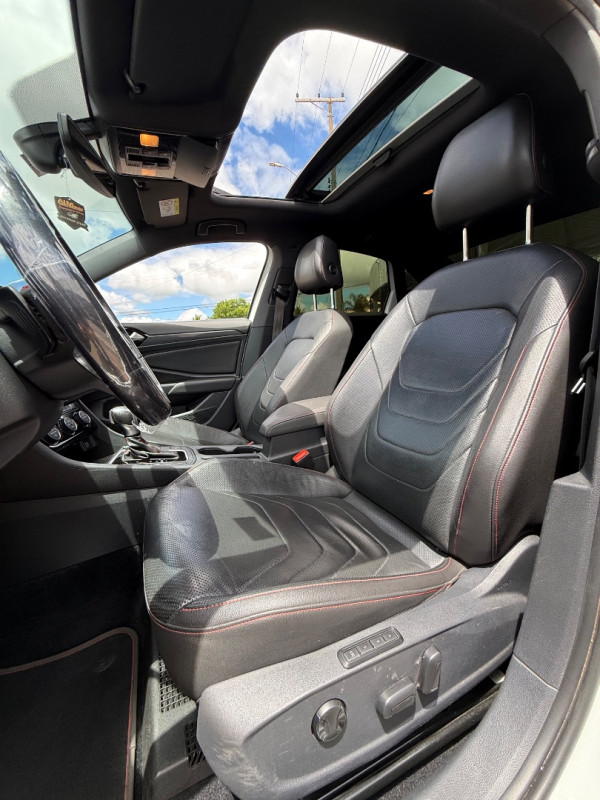 VOLKSWAGEN Jetta 2.0 4P 350 TSI GLI AUTOMÁTICO DSG