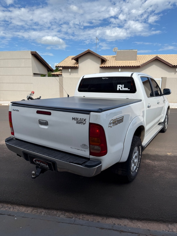 TOYOTA Hilux Caminhonete 3.0 4P 4X4 DIESEL CABINE DUPLA