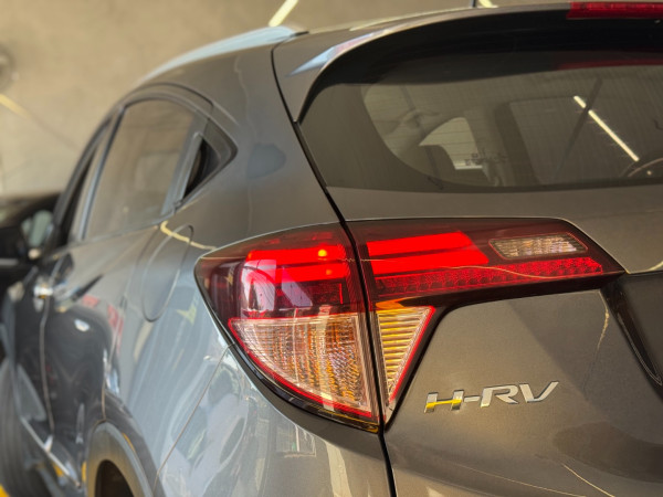 HR-V 1.8 16V 4P TOURING FLEX AUTOMÁTICO CVT