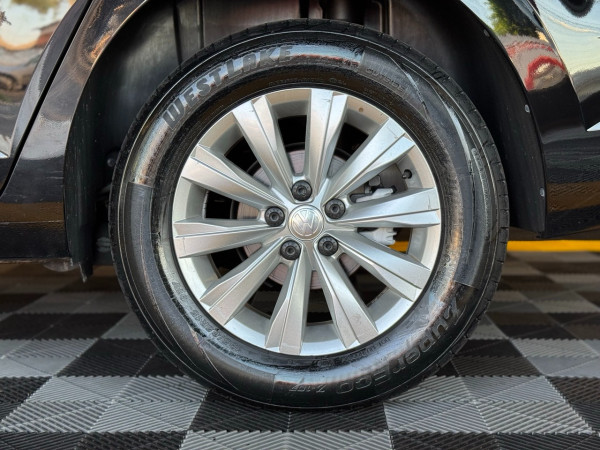VOLKSWAGEN Virtus 1.0 4P 200 TSI FLEX COMFORTLINE AUTOMÁTICO