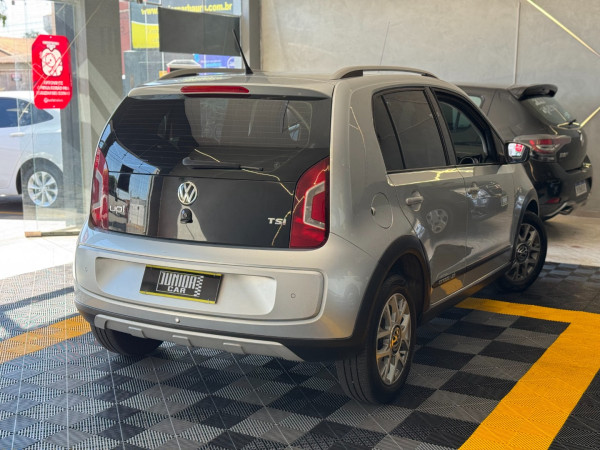 Cross UP 1.0 12V 4P TSI FLEX
