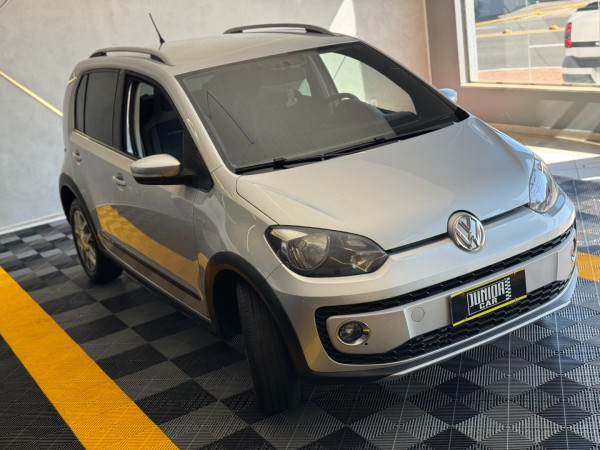 Cross UP 1.0 12V 4P TSI FLEX