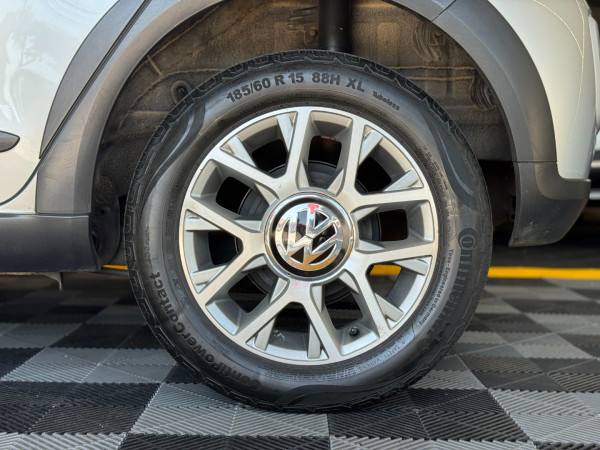 Cross UP 1.0 12V 4P TSI FLEX