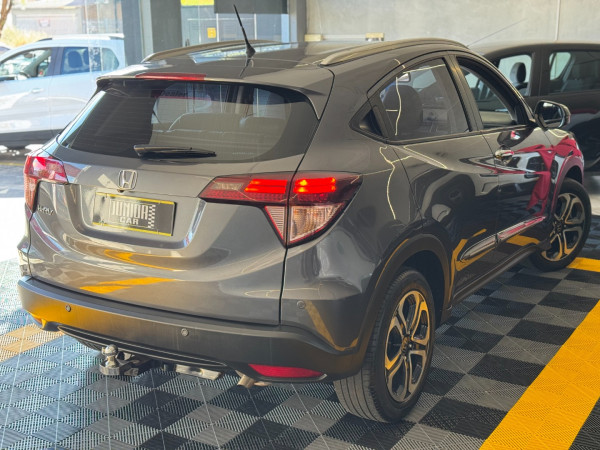 HR-V 1.8 16V 4P TOURING FLEX AUTOMÁTICO CVT