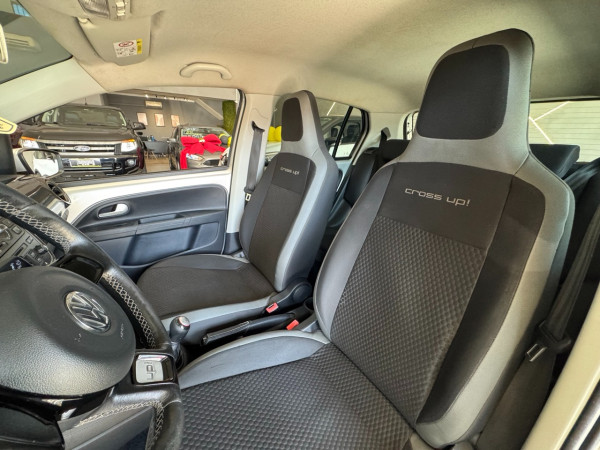 Cross UP 1.0 12V 4P TSI FLEX