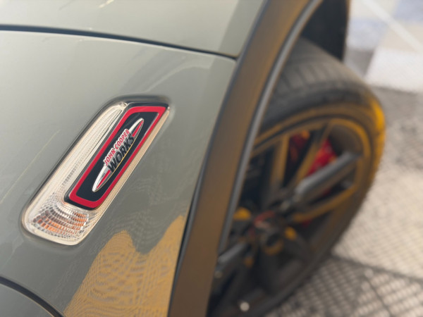 MINI Cooper 2.0 16V 4P TWINPOWER CLUBMAN JOHN COOPER WORKS ALL4 STEPTRONIC AUTOMÁTICO