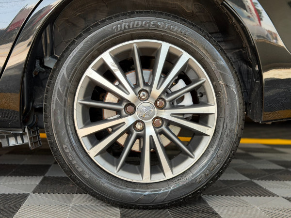 TOYOTA Corolla 1.8 16V 4P GLI FLEX UPPER