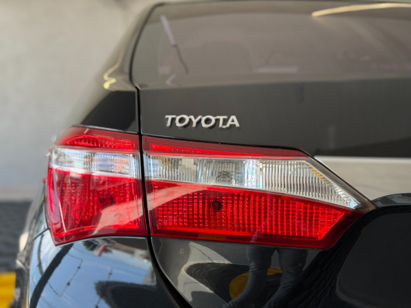 TOYOTA Corolla 1.8 16V 4P GLI FLEX UPPER