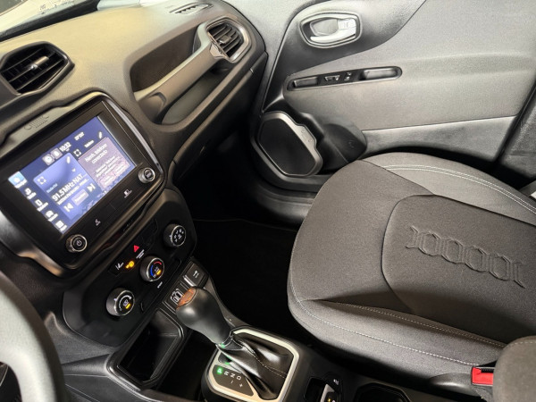 JEEP Renegade 1.3 16V 4P FLEX T270 SPORT TURBO AUTOMÁTICO