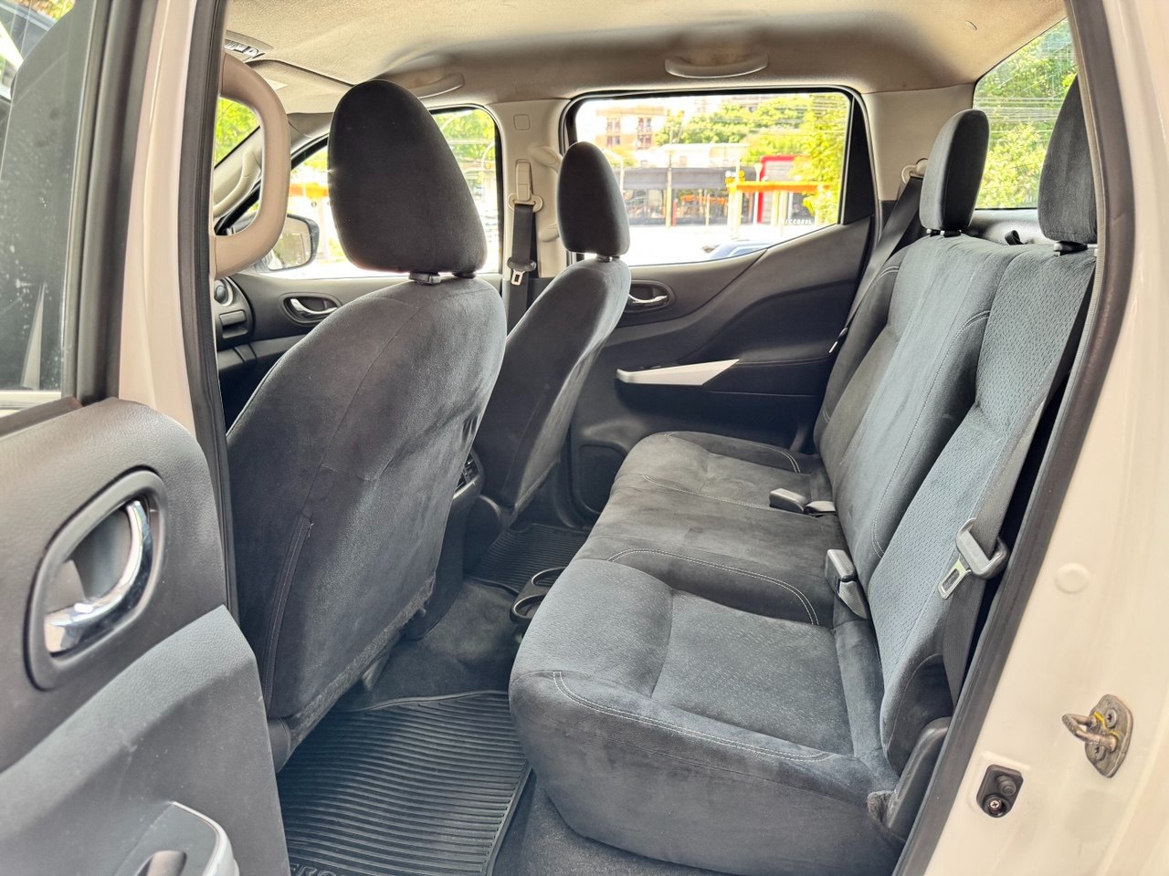 Frontier 2.3 16V SE 4X4 CABINE DUPLA BI-TURBO DIESEL AUTOMÁTICO