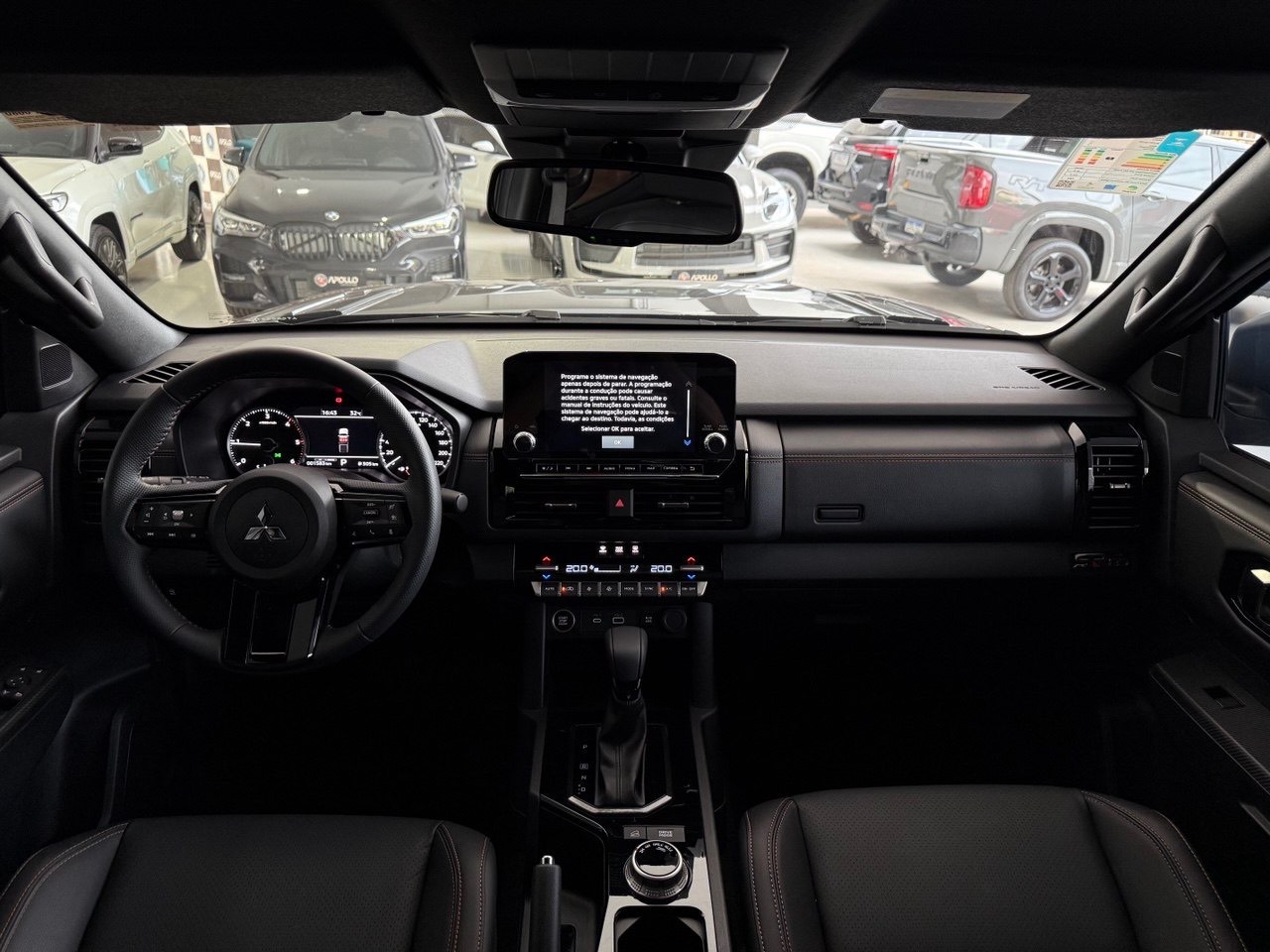 Triton 2.4 KATANA SR80 HPE BITURBO DIESEL CABINE DUPLA 4X4 AUTOMÁTICO