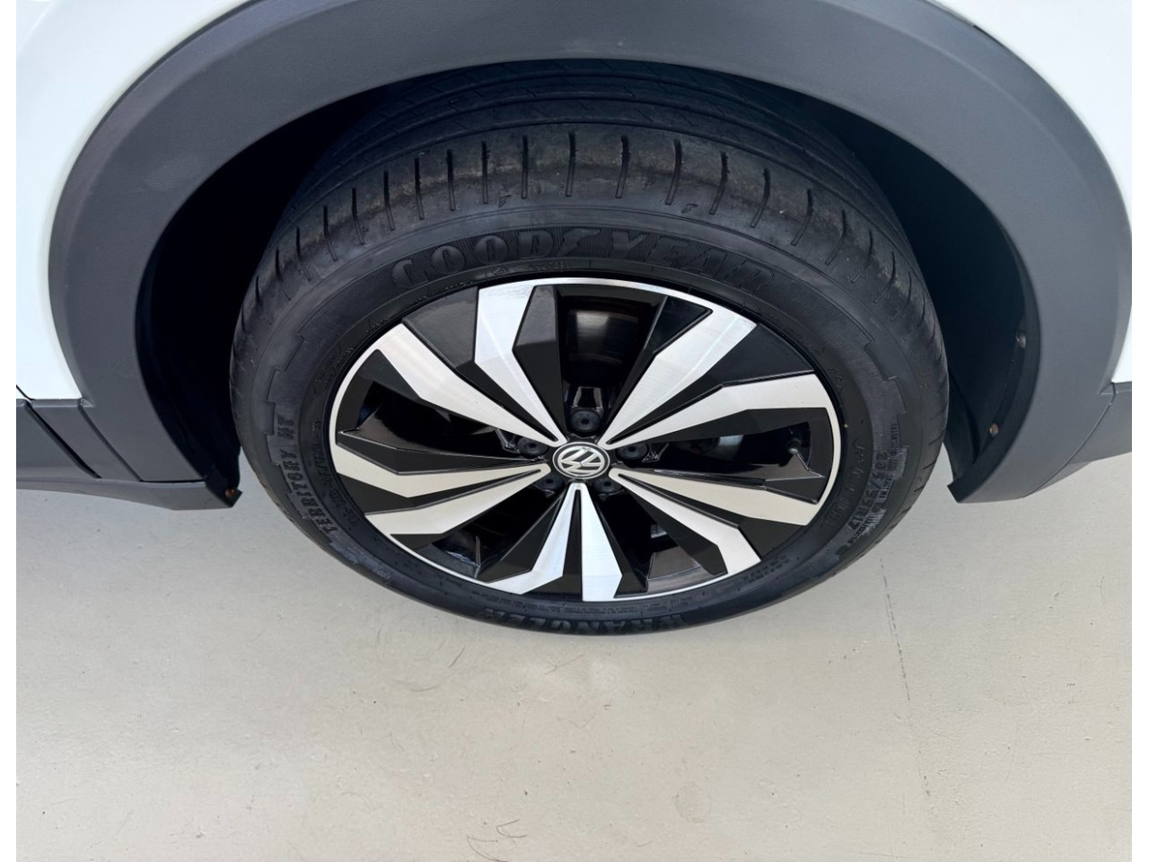 VOLKSWAGEN T-Cross 1.0 4P 200 TSI FLEX COMFORTLINE AUTOMÁTICO