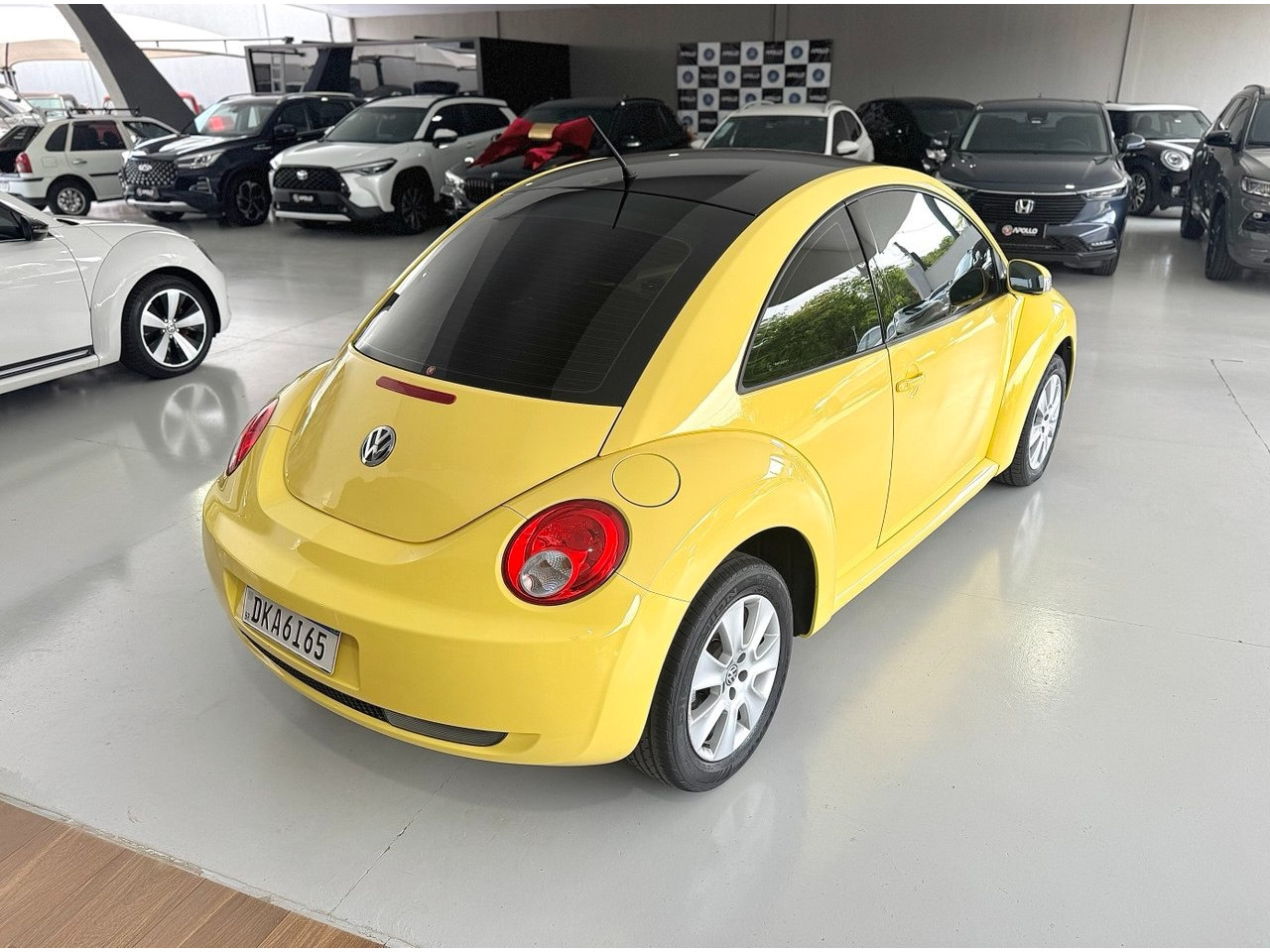 VOLKSWAGEN New Beetle 2.0 MI AUTOMÁTICO