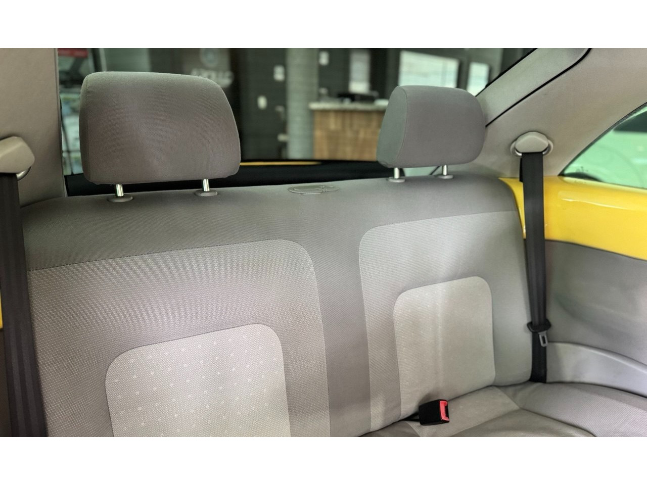 VOLKSWAGEN New Beetle 2.0 MI AUTOMÁTICO