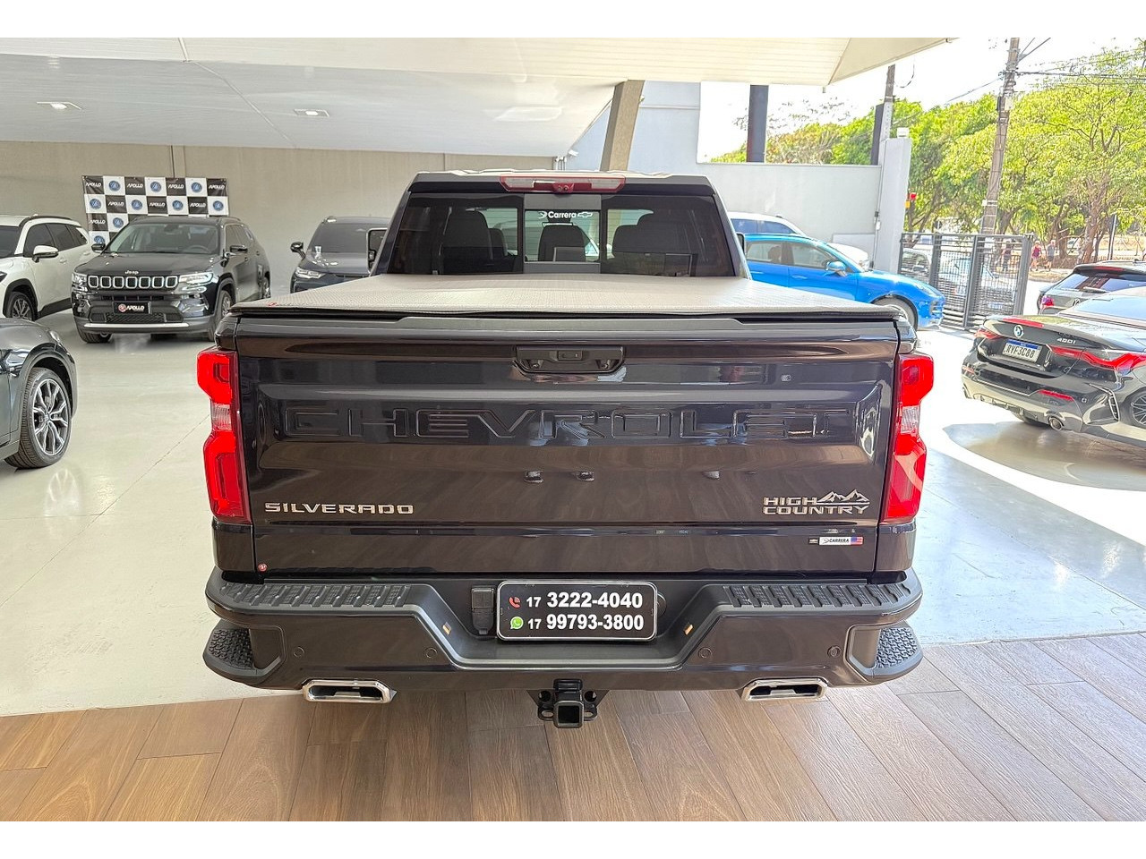 CHEVROLET Silverado 5.3 V8 1500 HIGH COUNTRY CABINE DUPLA 4X4 AUTOMÁTICO
