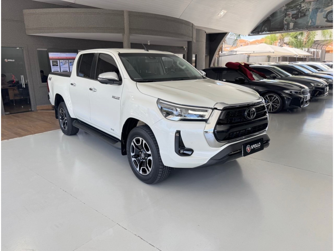 TOYOTA Hilux Caminhonete 2.8 16V 4P SRX DIESEL CABINE DUPLA