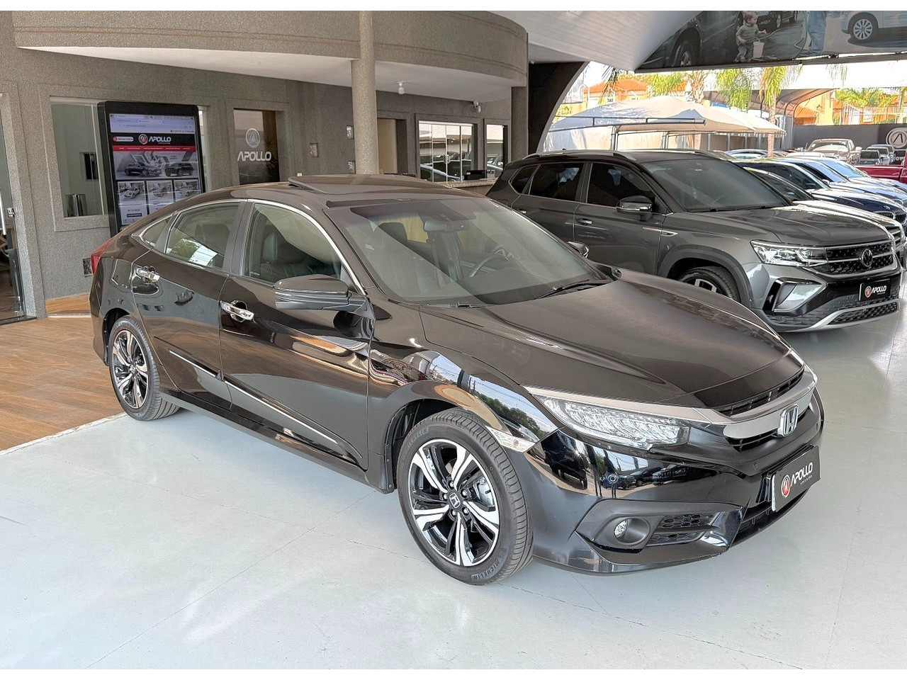 HONDA Civic 1.5 16V 4P TOURING TURBO AUTOMÁTICO CVT
