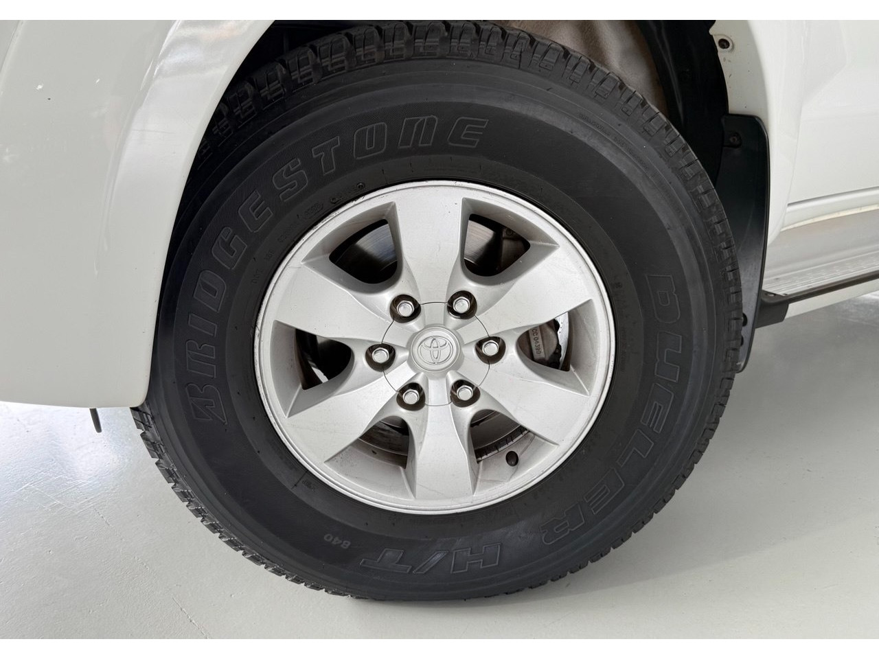TOYOTA Hilux Caminhonete 2.7 16V 4P SRV FLEX 4X4  CABINE DUPLA AUTOMÁTICO