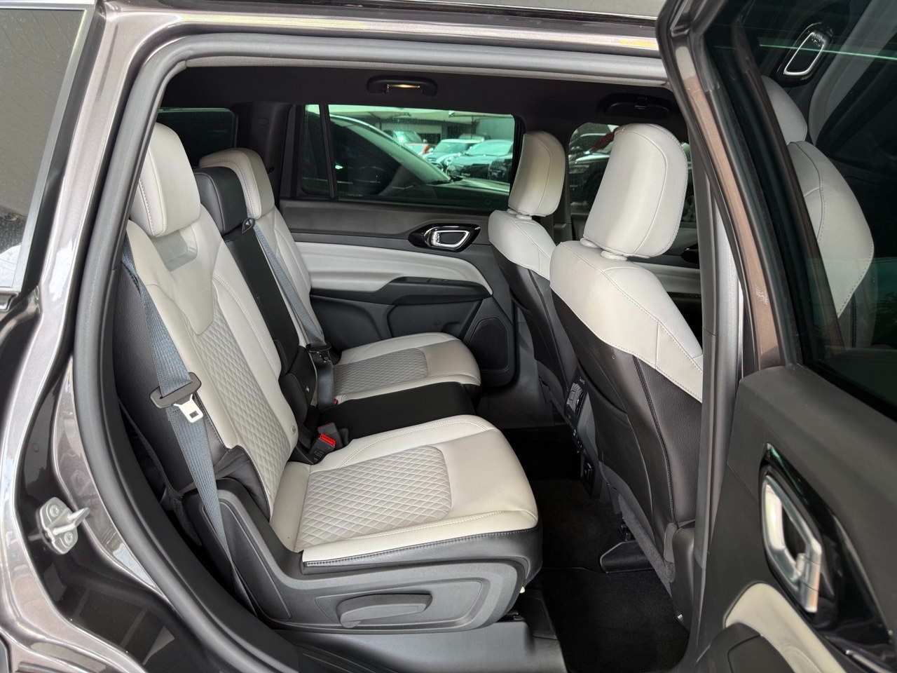 JEEP Commander 1.3 16V 4P FLEX T270 LIMITED TURBO AUTOMÁTICO
