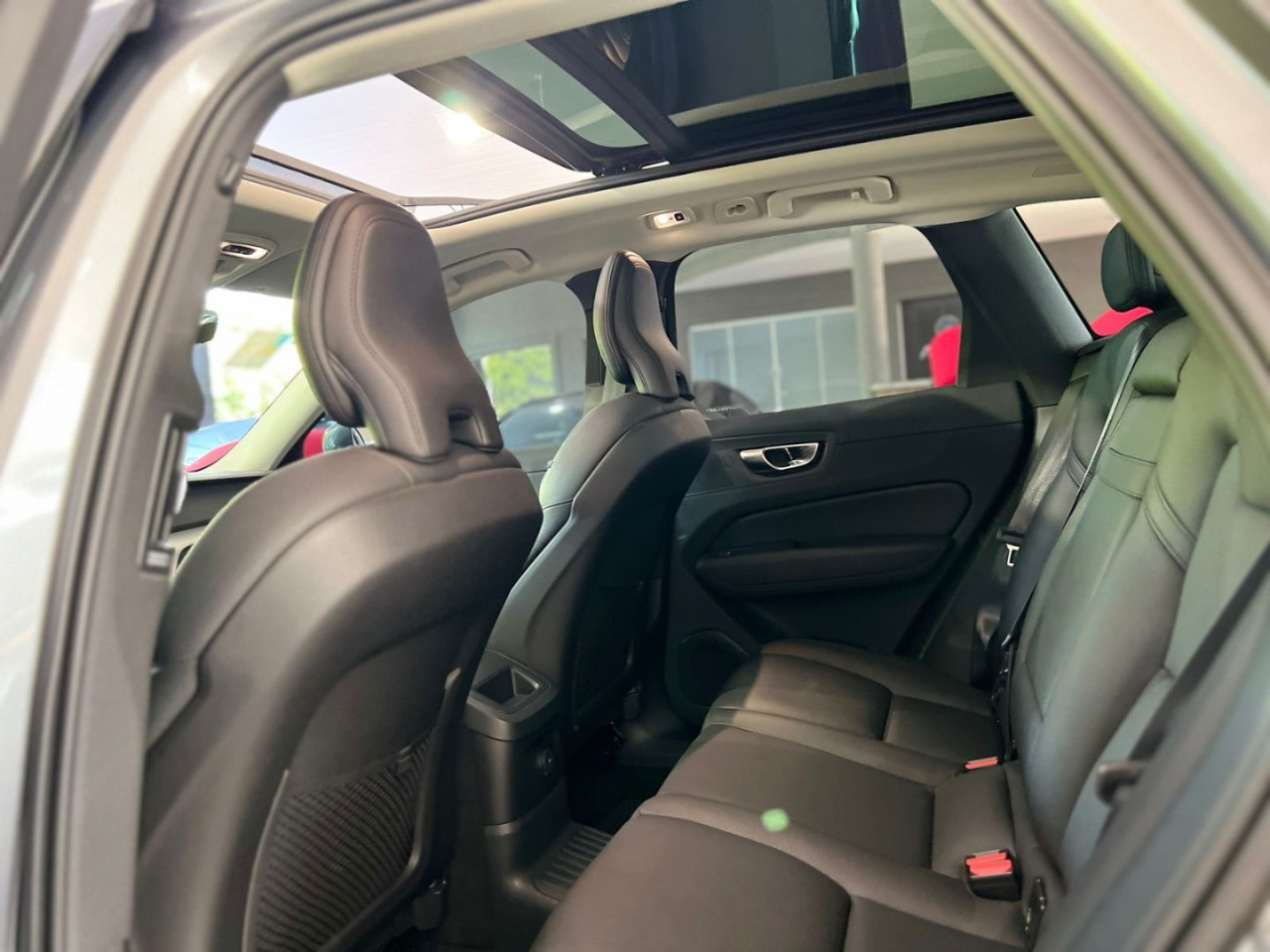 XC60 2.0 16V 4P T8 HYBRID MOMENTUM AWD GEARTRONIC AUTOMÁTICO