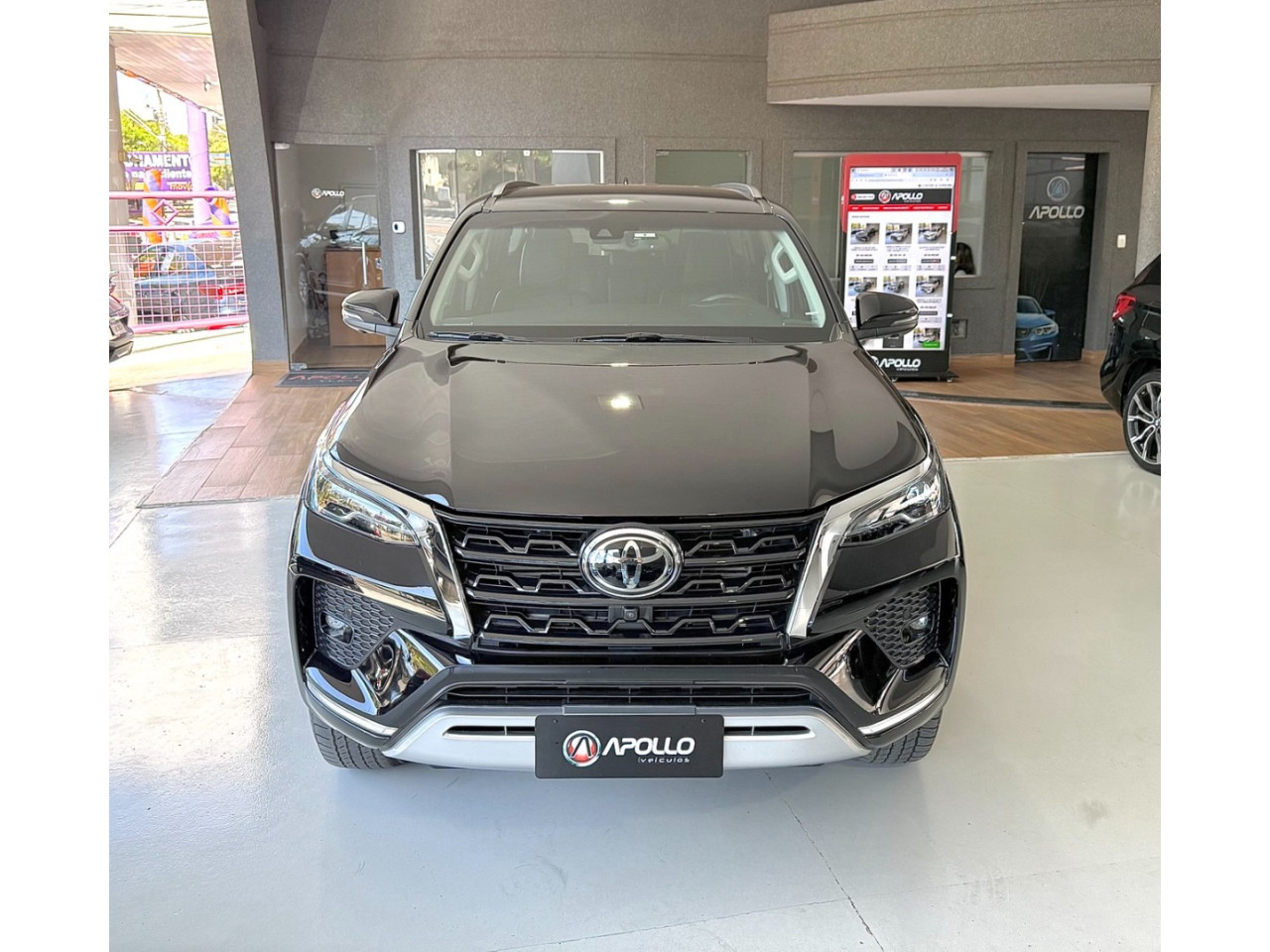 Hilux SW4 2.8 16V 4P SRX 4X4 7 LUGARES TURBO DIESEL AUTOMÁTICO