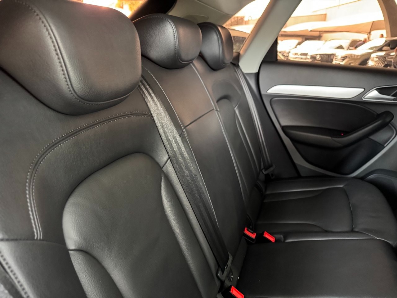 AUDI Q3 1.4 4P TFSI AMBIENTE S-TRONIC AUTOMÁTICO