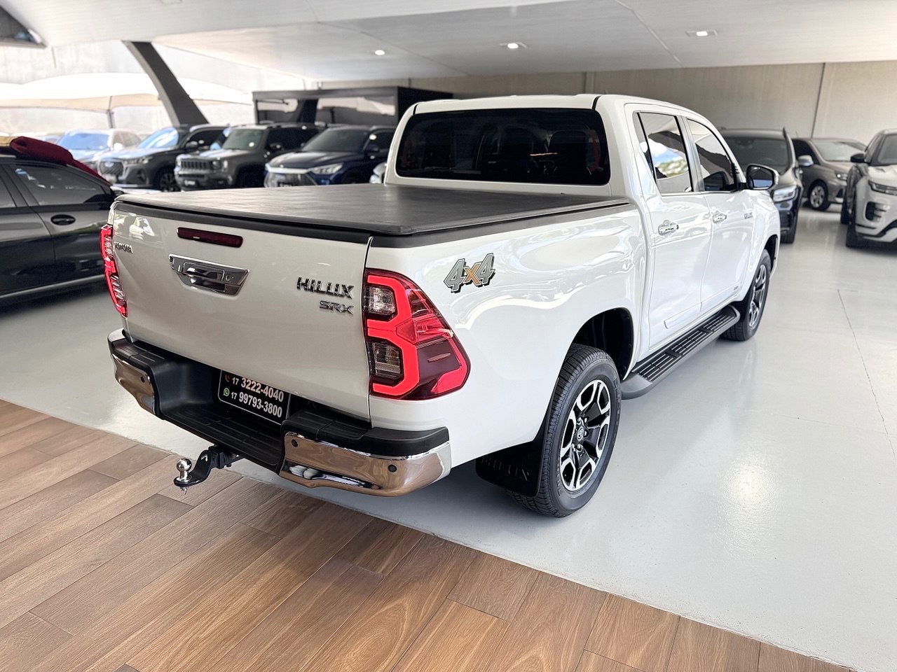 TOYOTA Hilux Caminhonete 2.8 16V 4P SRX DIESEL CABINE DUPLA
