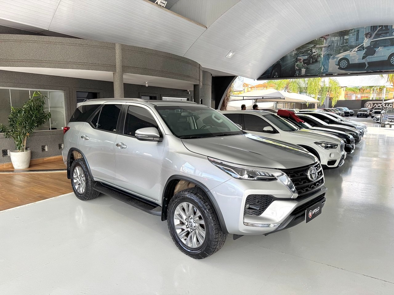 Hilux SW4 2.7 16V 4P FLEX SRV 7 LUGARES AUTOMÁTICO