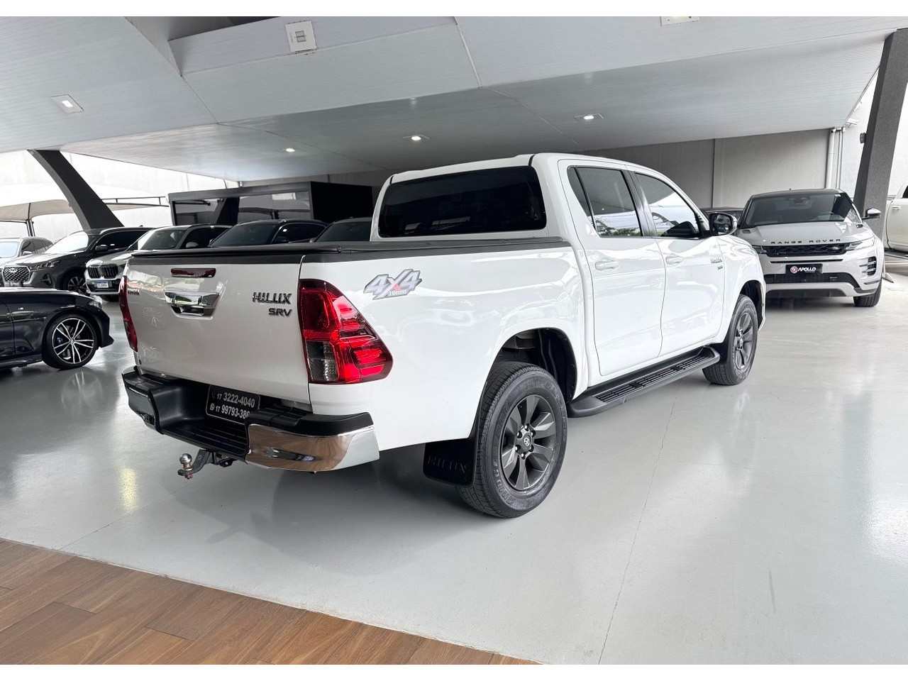 TOYOTA Hilux Caminhonete 2.7 16V 4P SRV FLEX CABINE DUPLA AUTOMÁTICO
