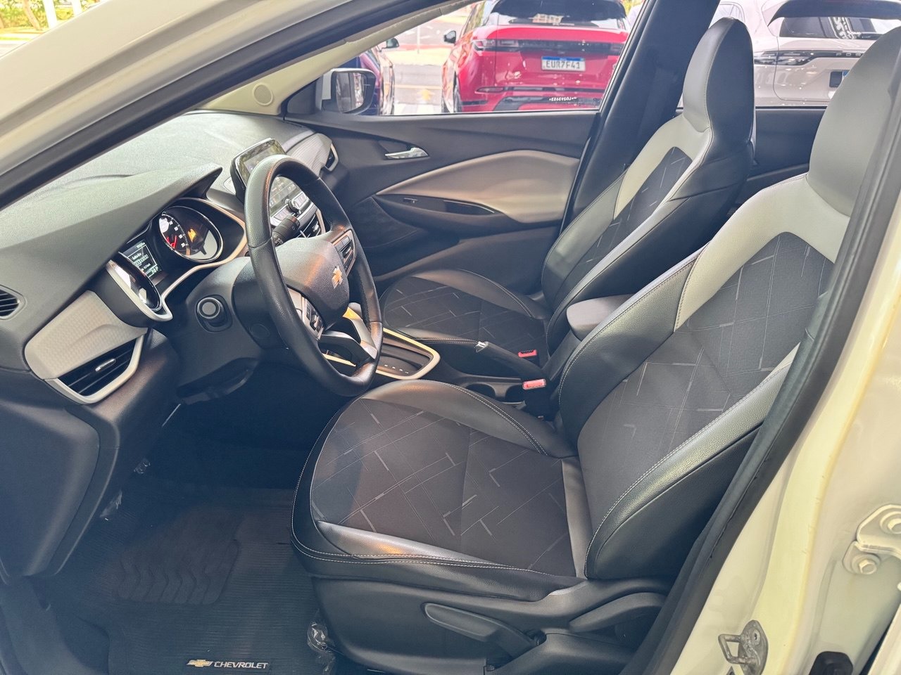Onix Sedan 1.0 4P FLEX PREMIER PLUS TURBO AUTOMÁTICO